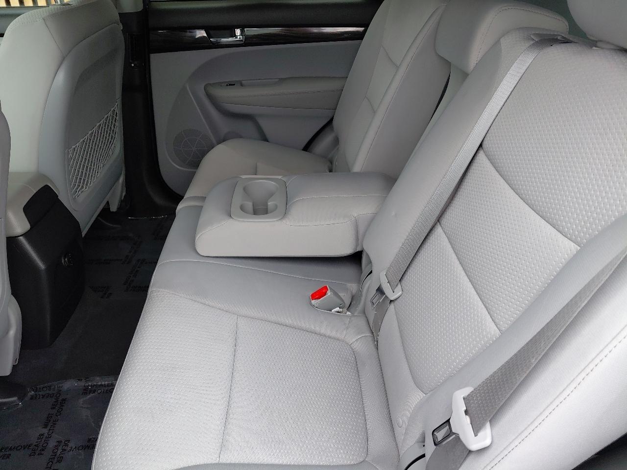 Kia Sorento AWD 4dr I4-GDI LX 2012