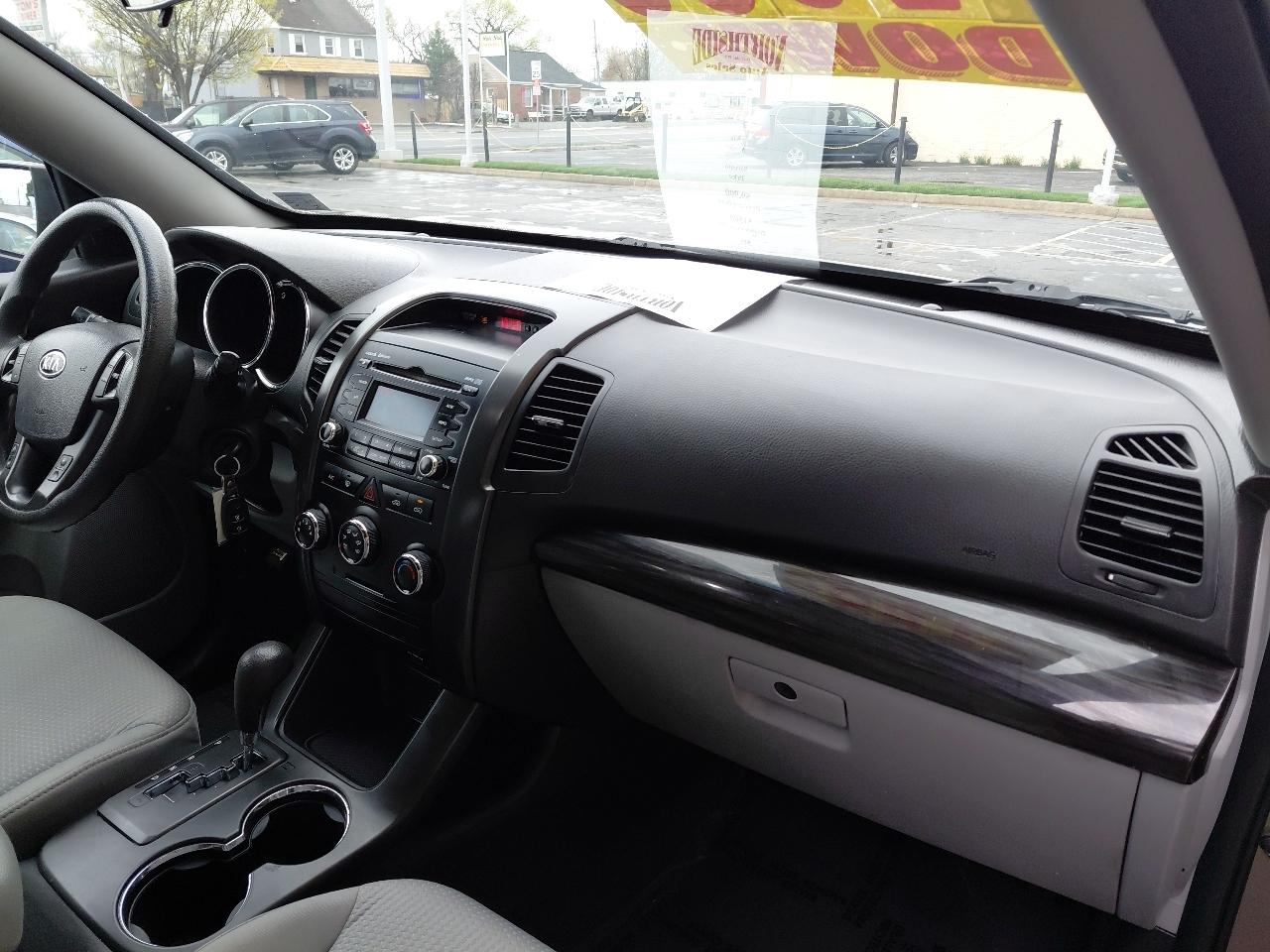 Kia Sorento AWD 4dr I4-GDI LX 2012