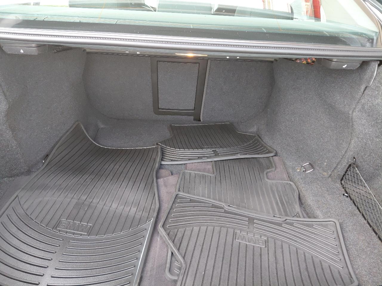 BMW 5 Series 4dr Sdn 528i RWD 2008