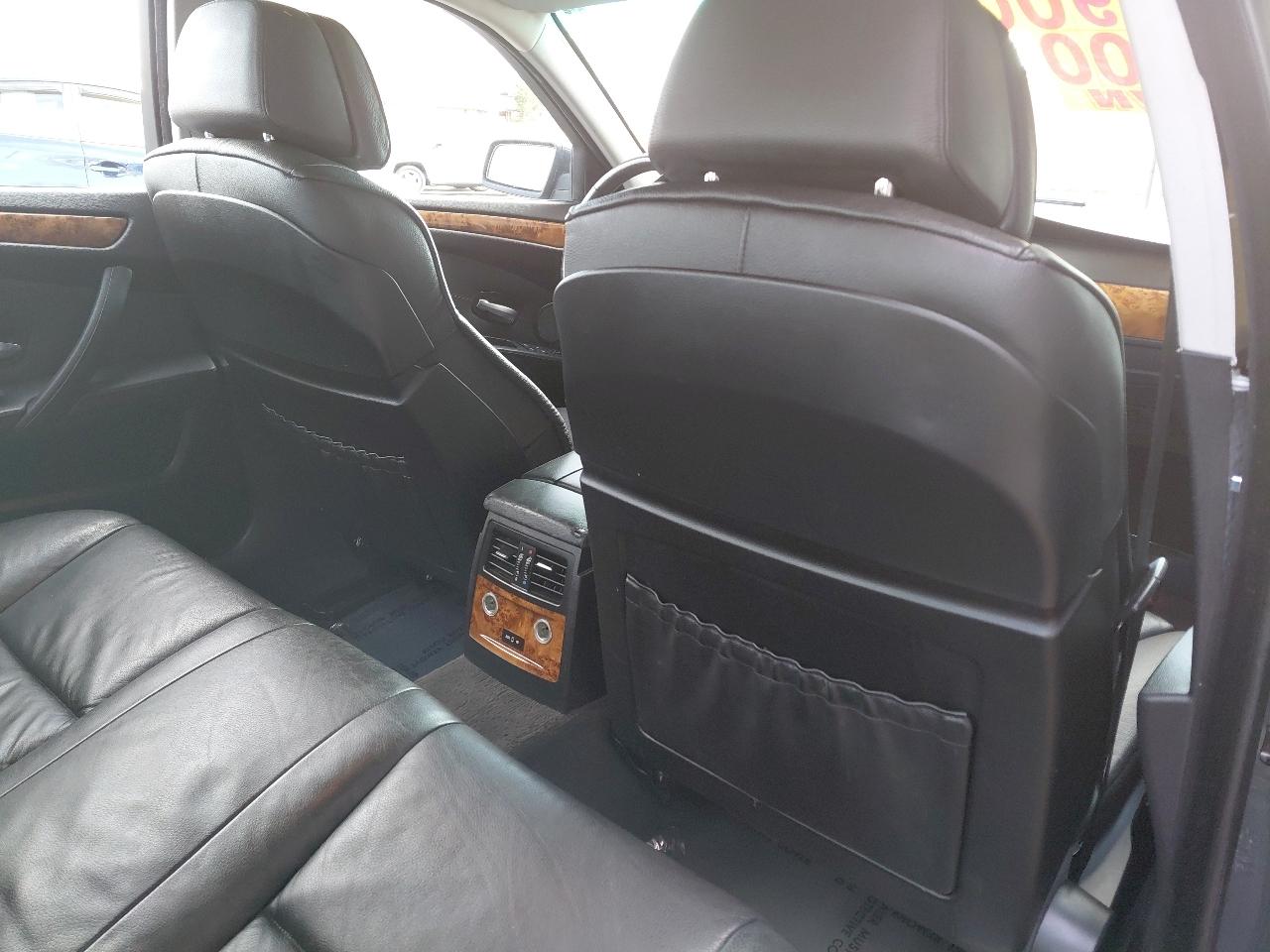 BMW 5 Series 4dr Sdn 528i RWD 2008