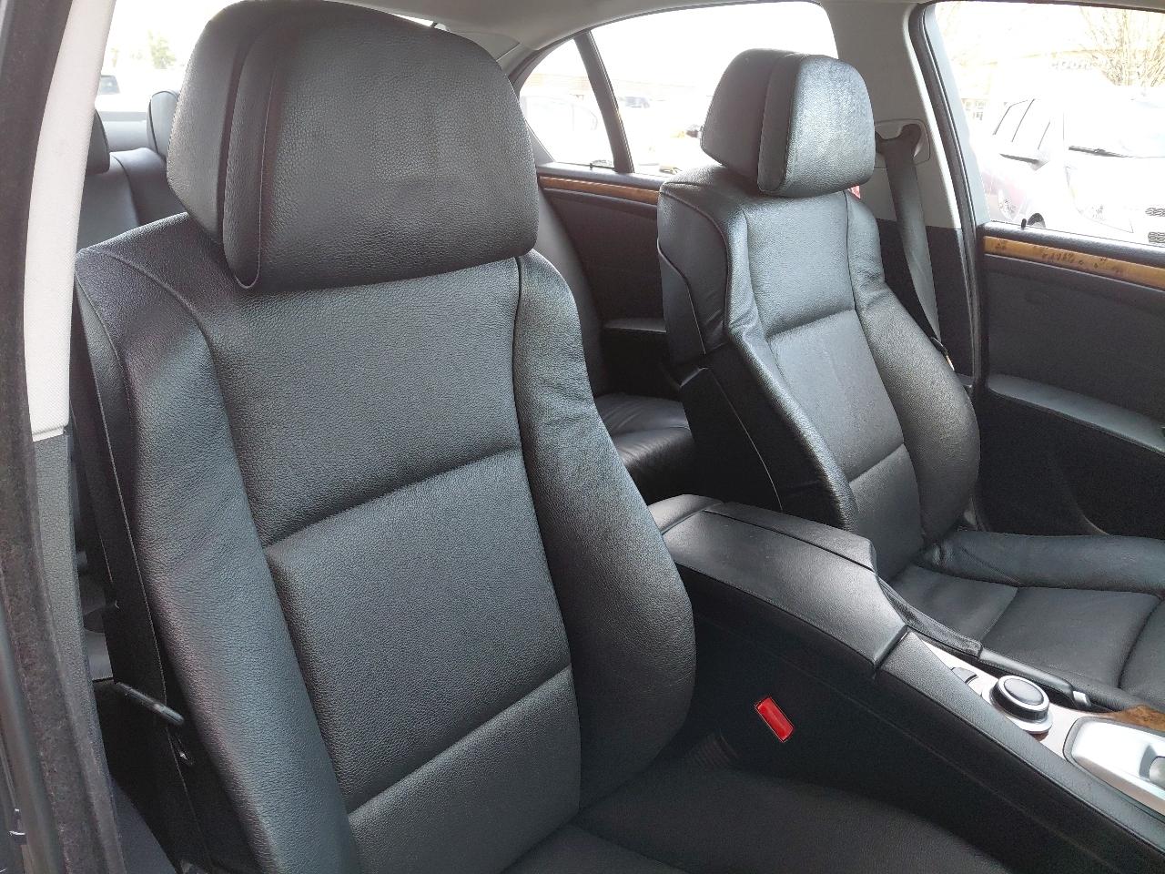 BMW 5 Series 4dr Sdn 528i RWD 2008