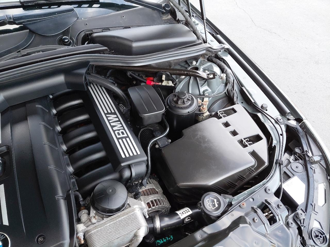 BMW 5 Series 4dr Sdn 528i RWD 2008