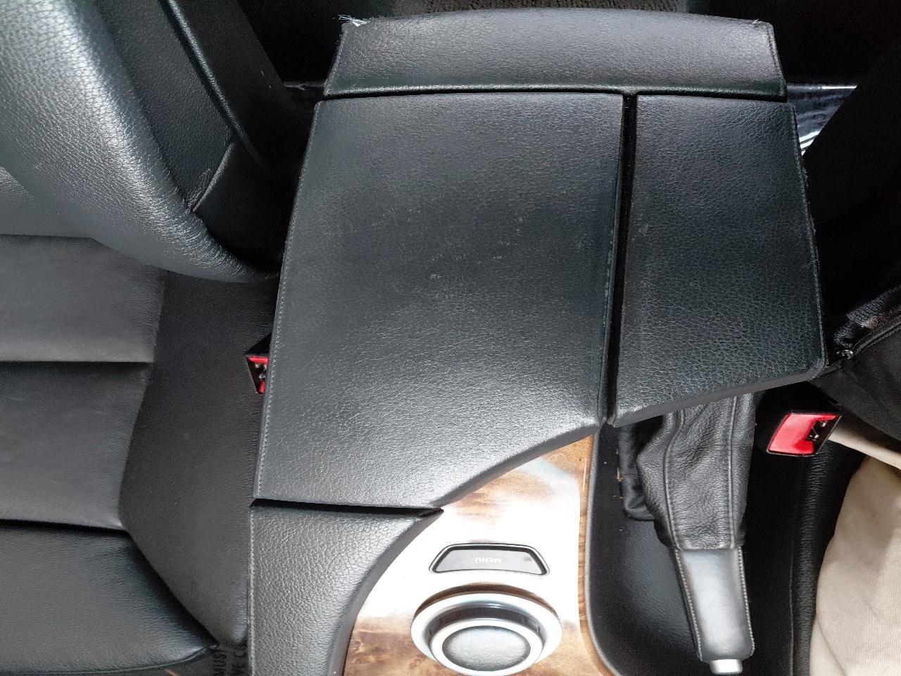 BMW 5 Series 4dr Sdn 528i RWD 2008