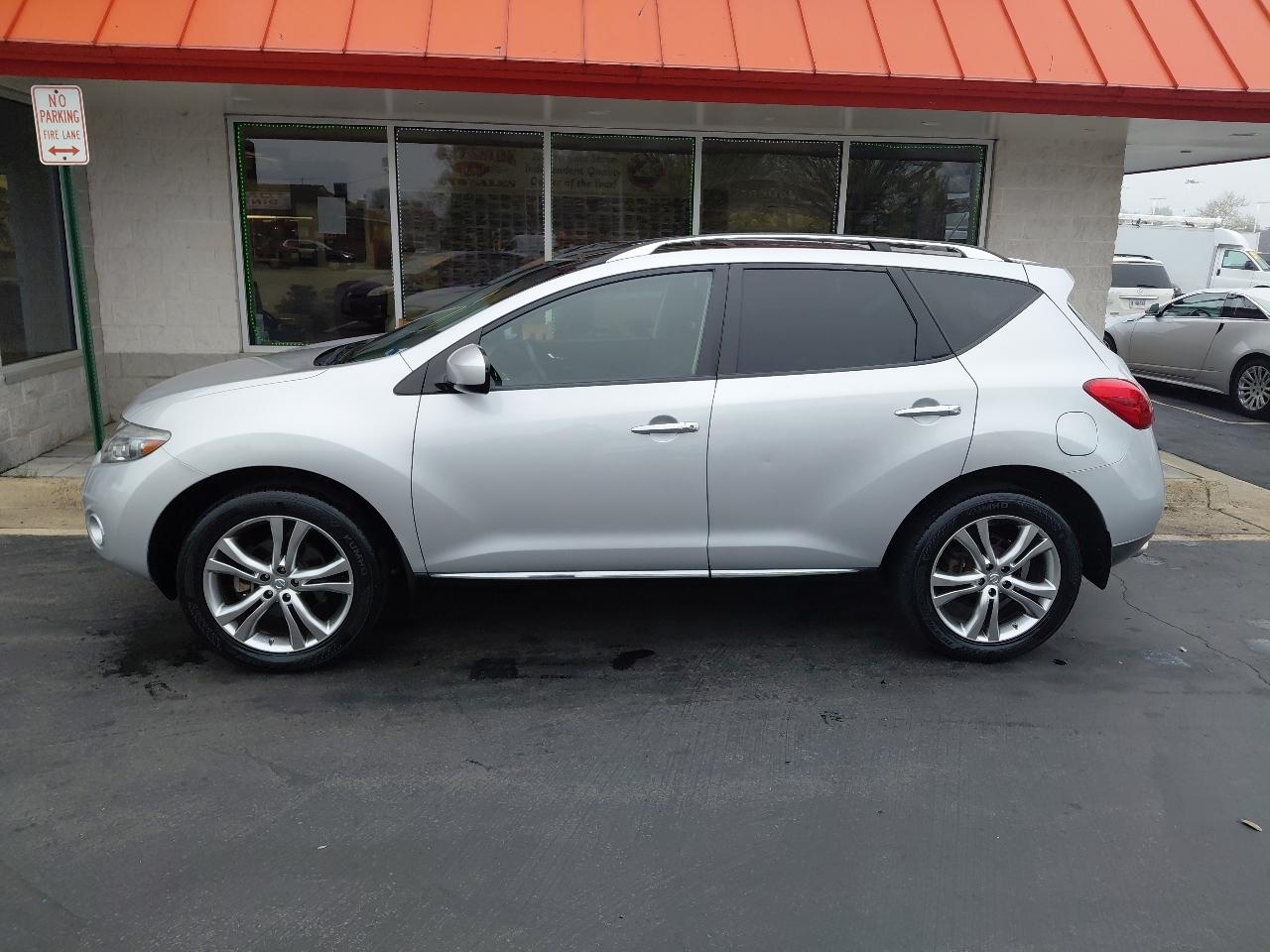 Nissan Murano AWD 4dr LE 2010