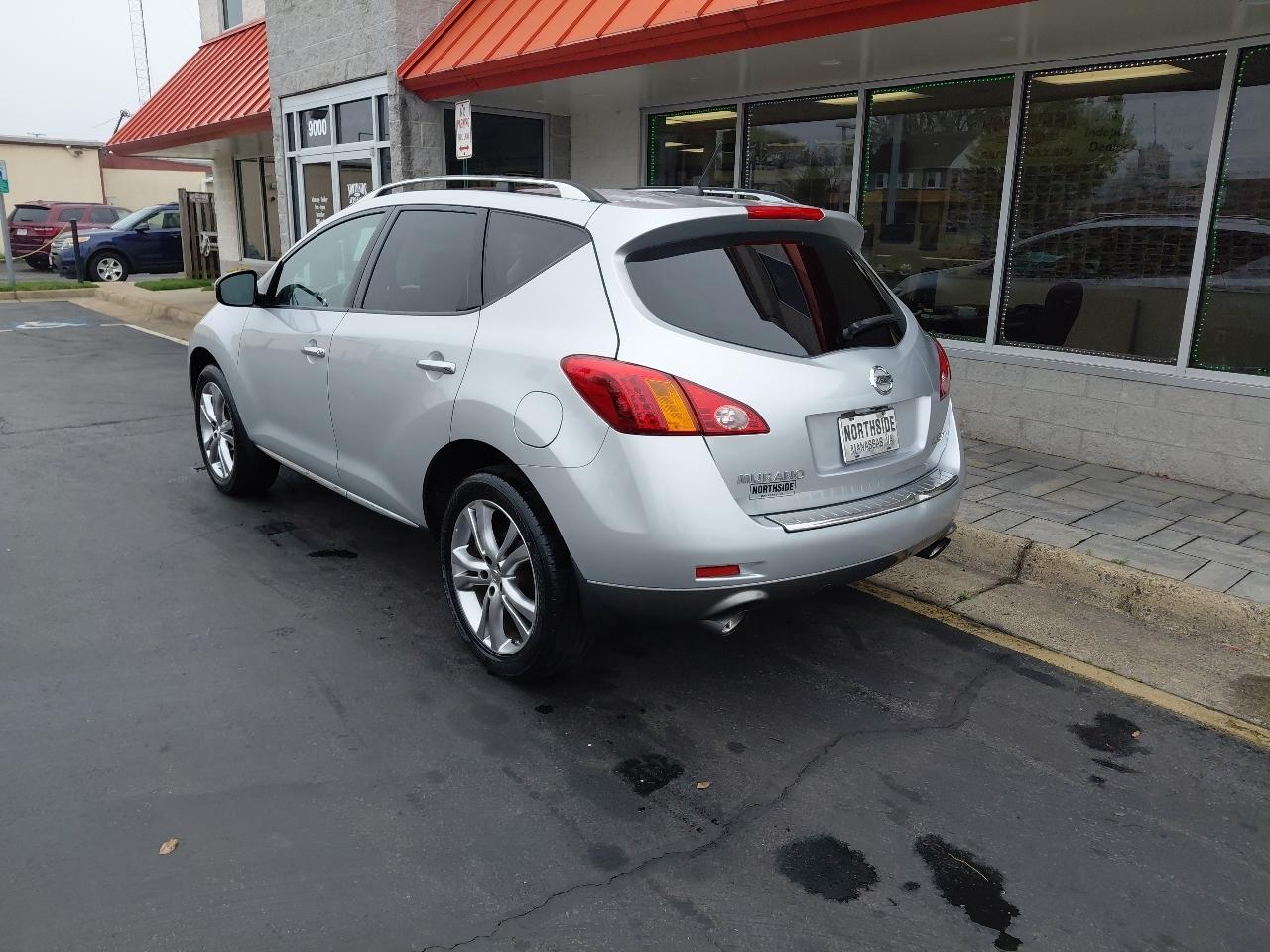 Nissan Murano AWD 4dr LE 2010