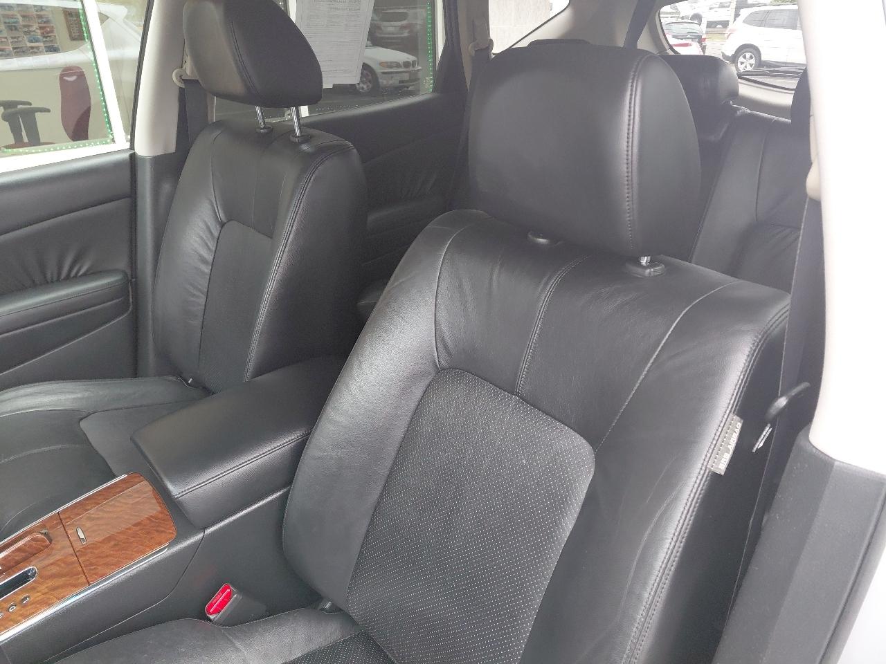 Nissan Murano AWD 4dr LE 2010