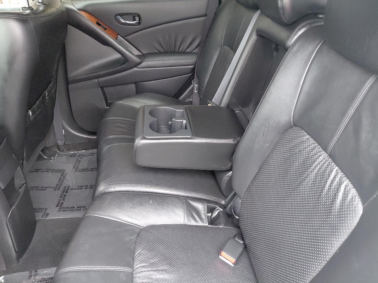 Nissan Murano AWD 4dr LE 2010