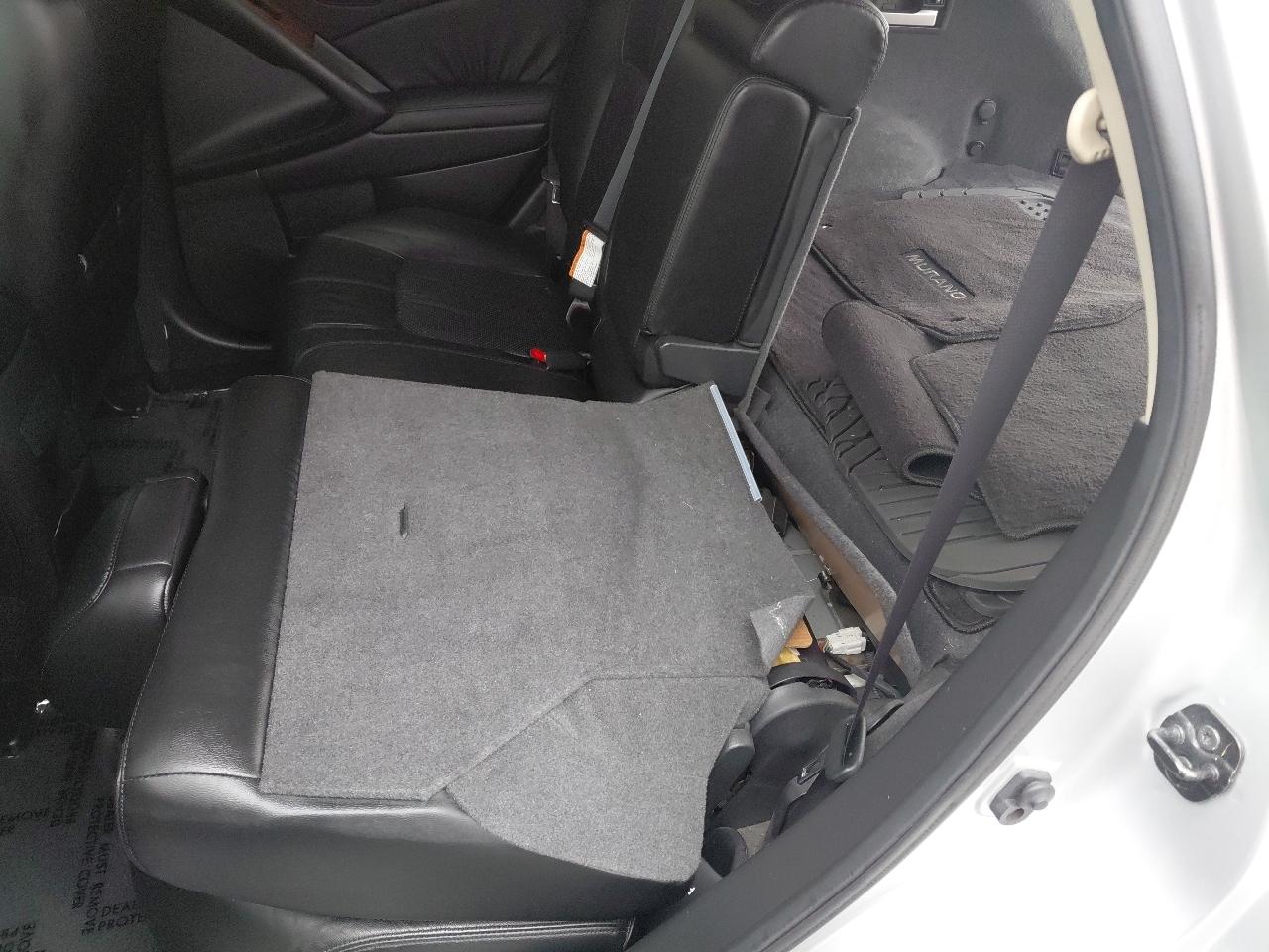 Nissan Murano AWD 4dr LE 2010