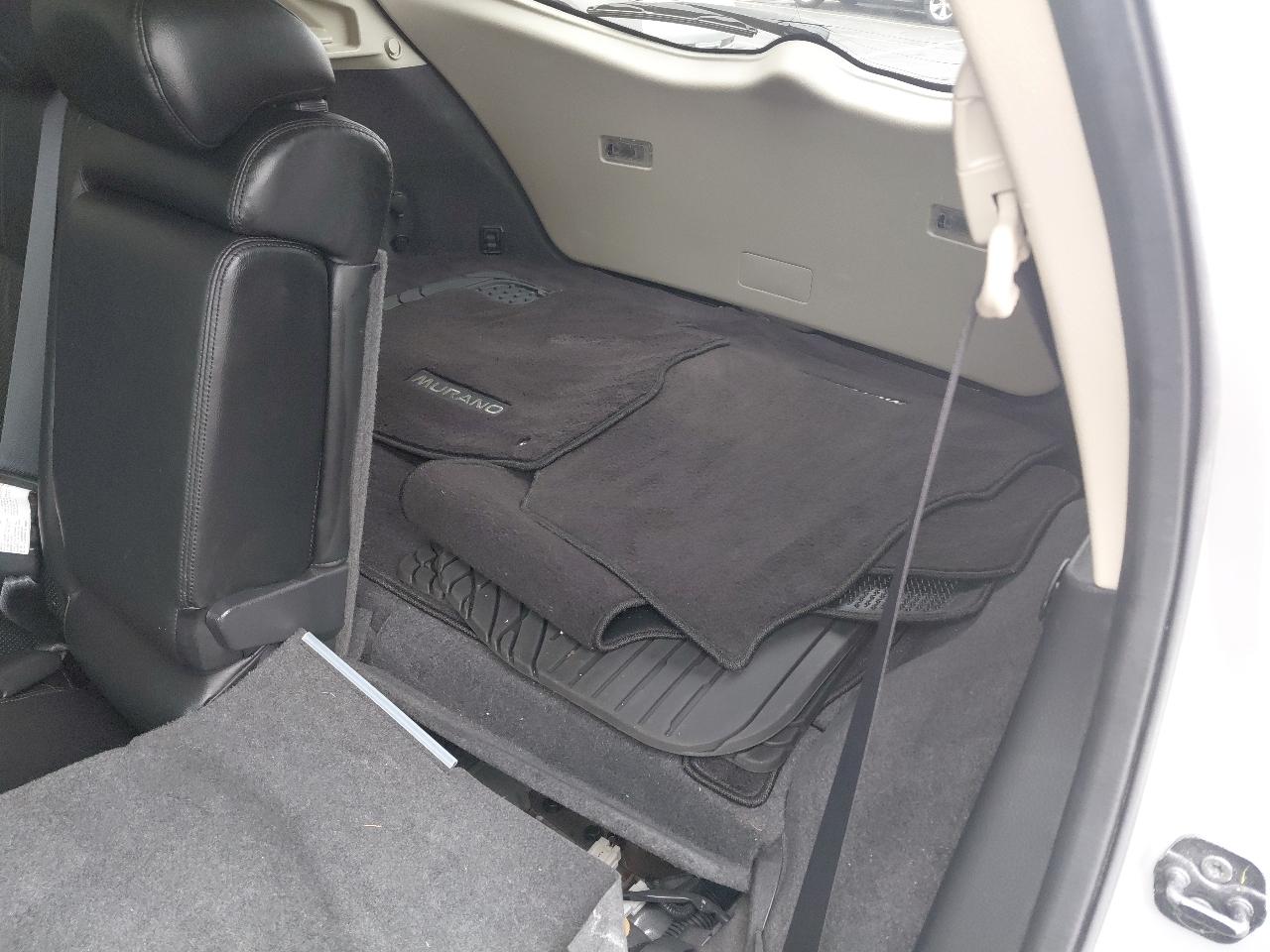 Nissan Murano AWD 4dr LE 2010