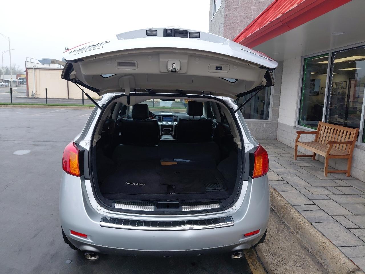 Nissan Murano AWD 4dr LE 2010