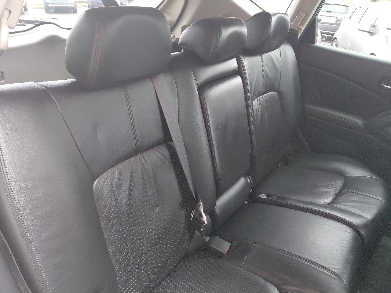 Nissan Murano AWD 4dr LE 2010