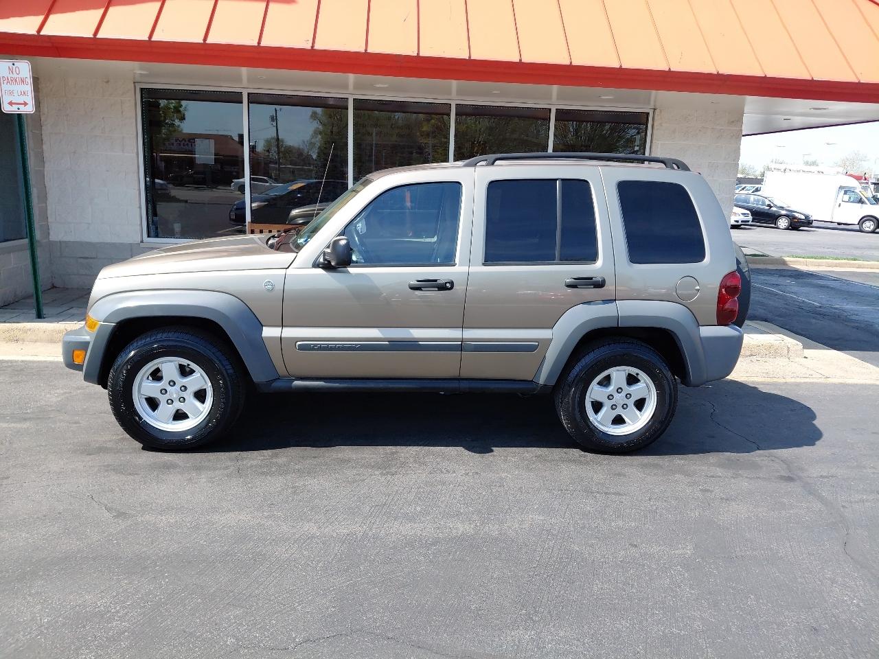 Jeep Liberty 4dr Sport 4WD 2005