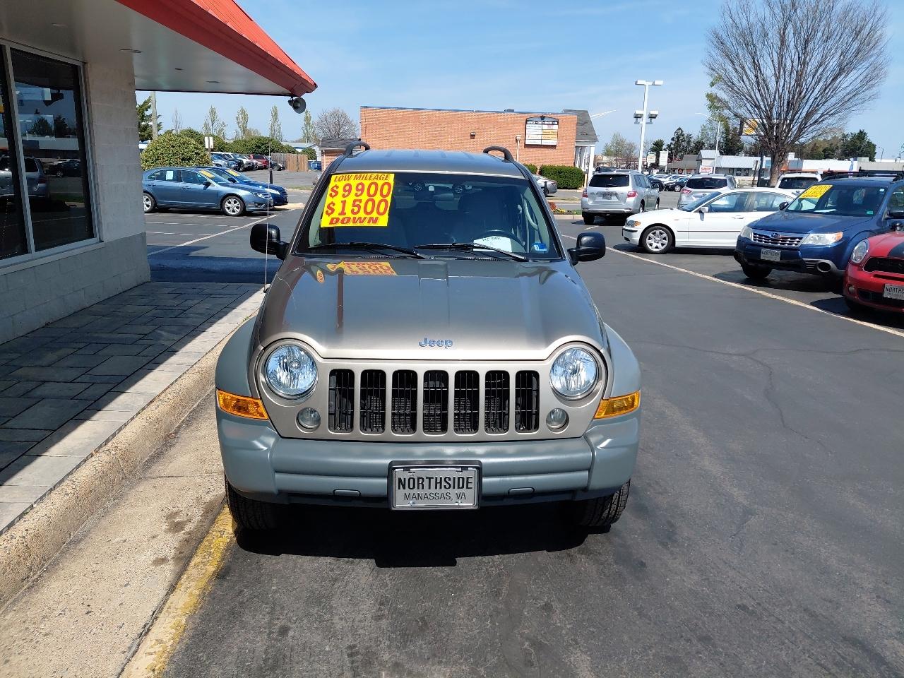 Jeep Liberty 4dr Sport 4WD 2005