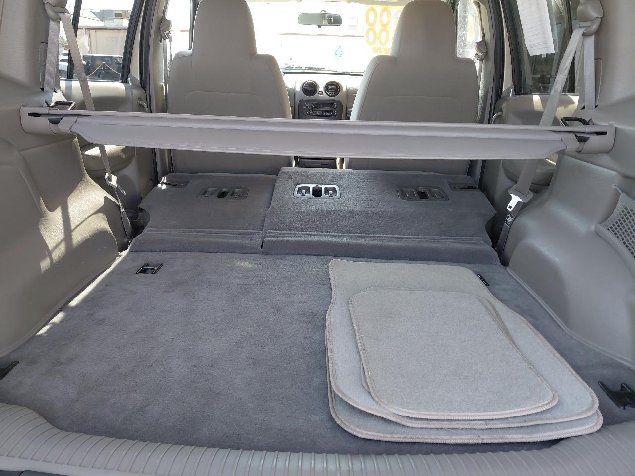 Jeep Liberty 4dr Sport 4WD 2005