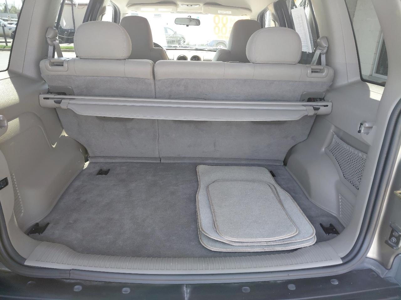 Jeep Liberty 4dr Sport 4WD 2005