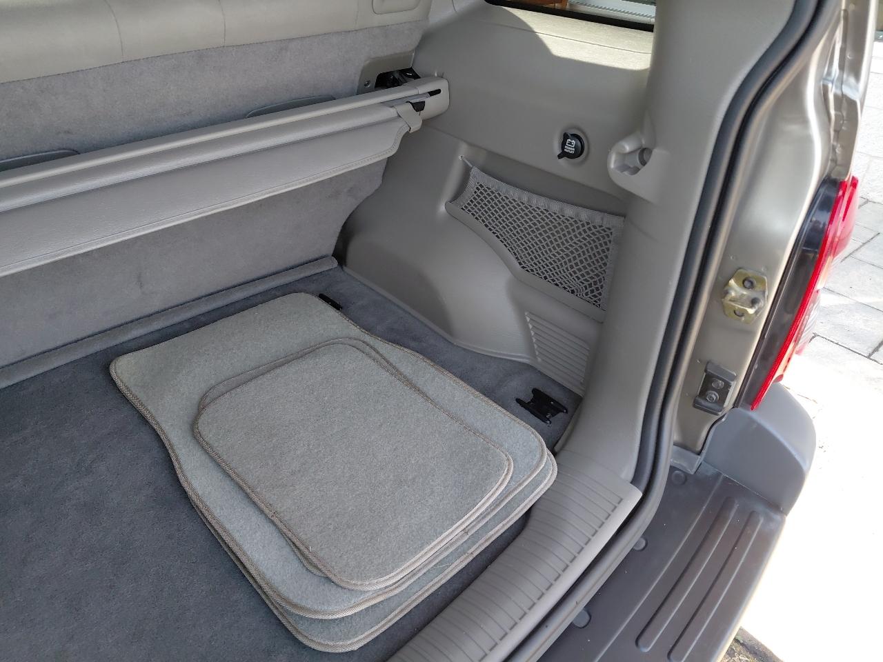 Jeep Liberty 4dr Sport 4WD 2005