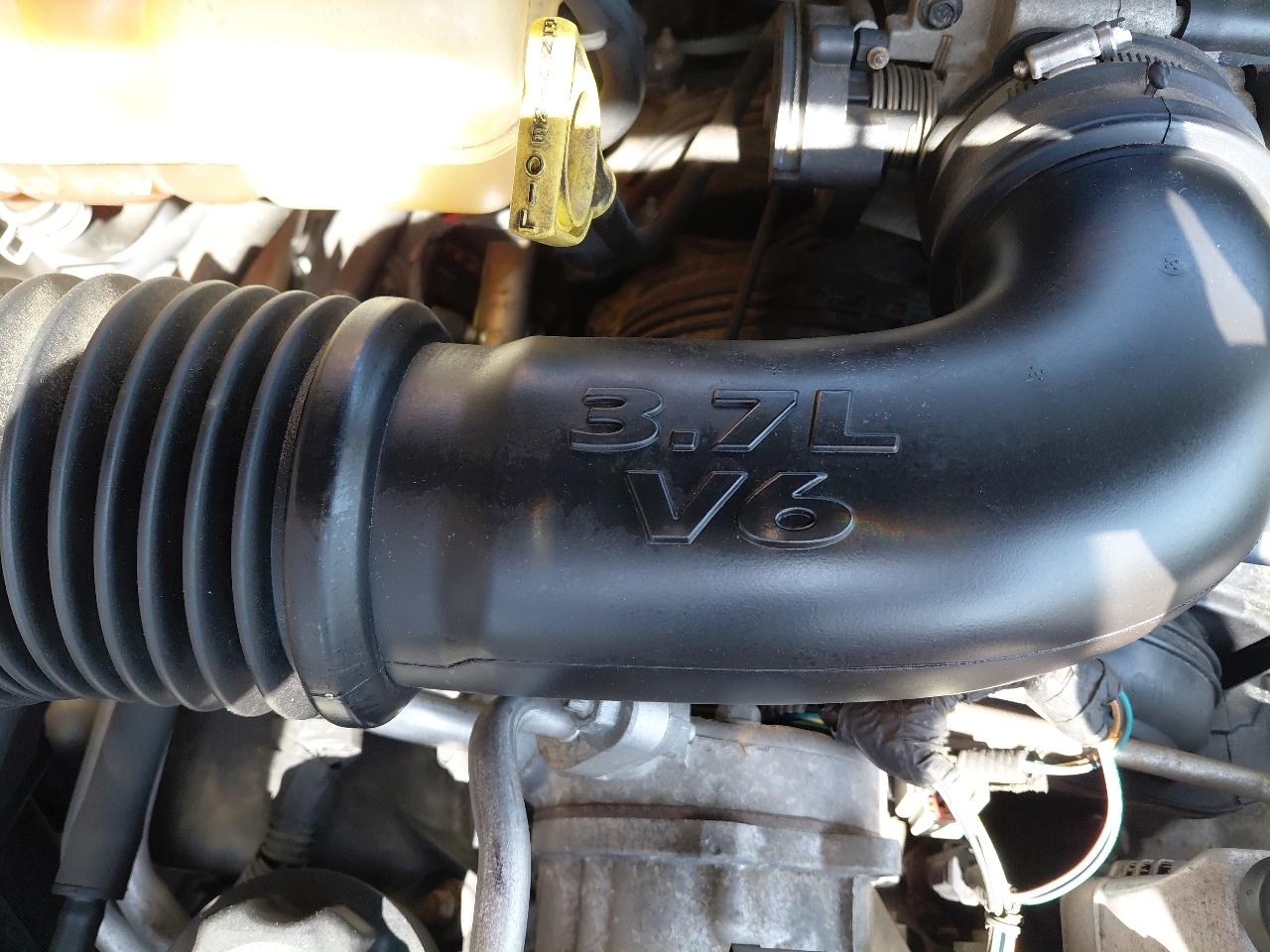 Jeep Liberty 4dr Sport 4WD 2005