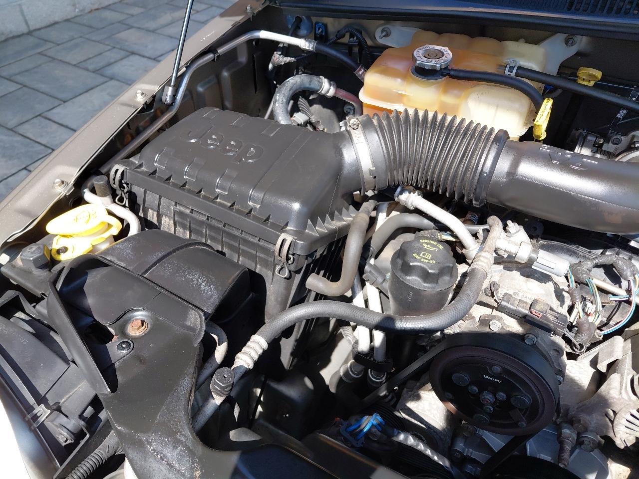 Jeep Liberty 4dr Sport 4WD 2005