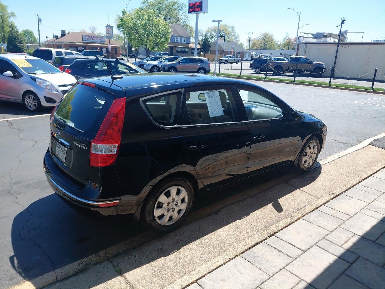 Hyundai Elantra Touring 4dr Wgn Auto GLS 2012