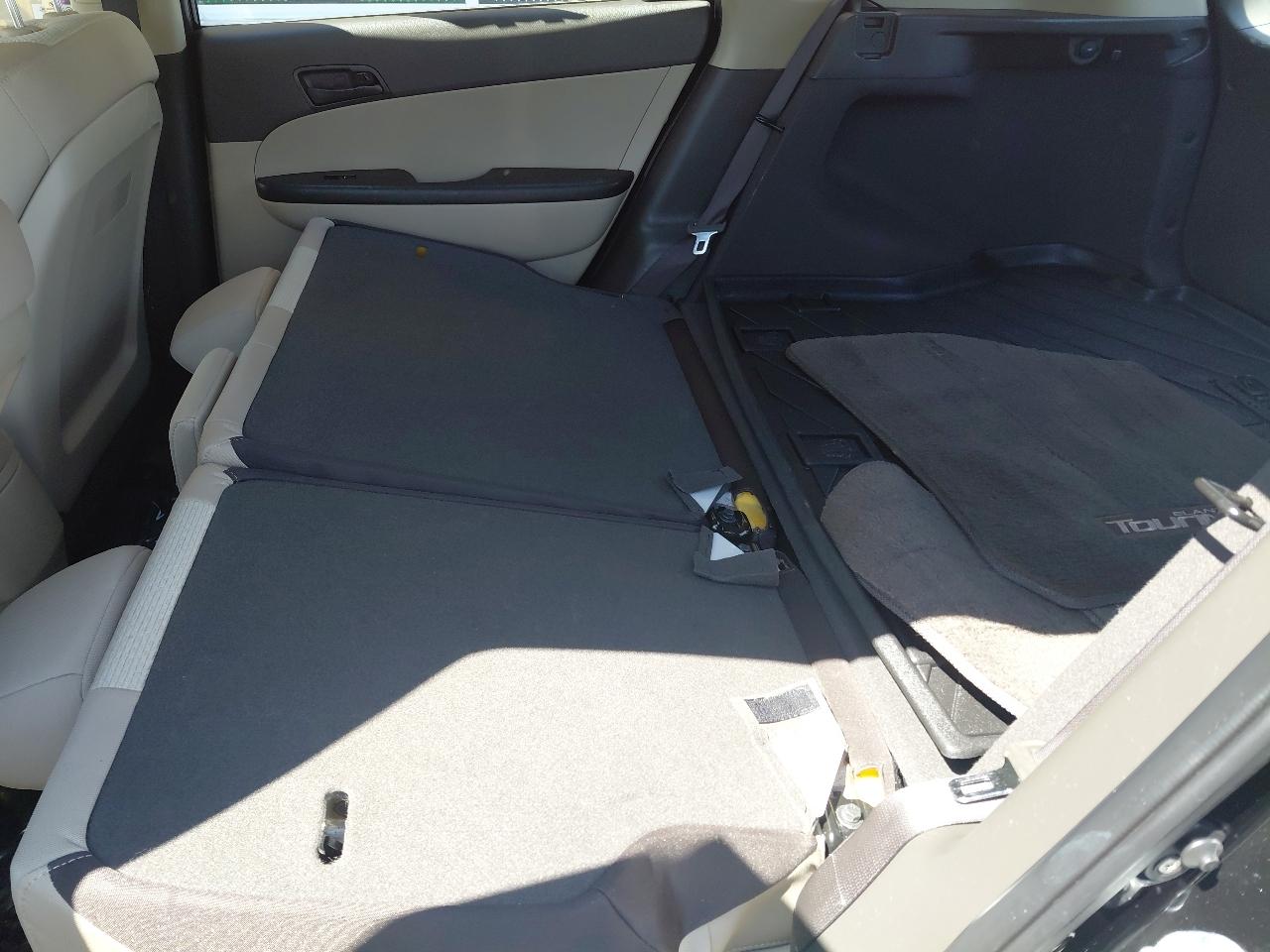 Hyundai Elantra Touring 4dr Wgn Auto GLS 2012