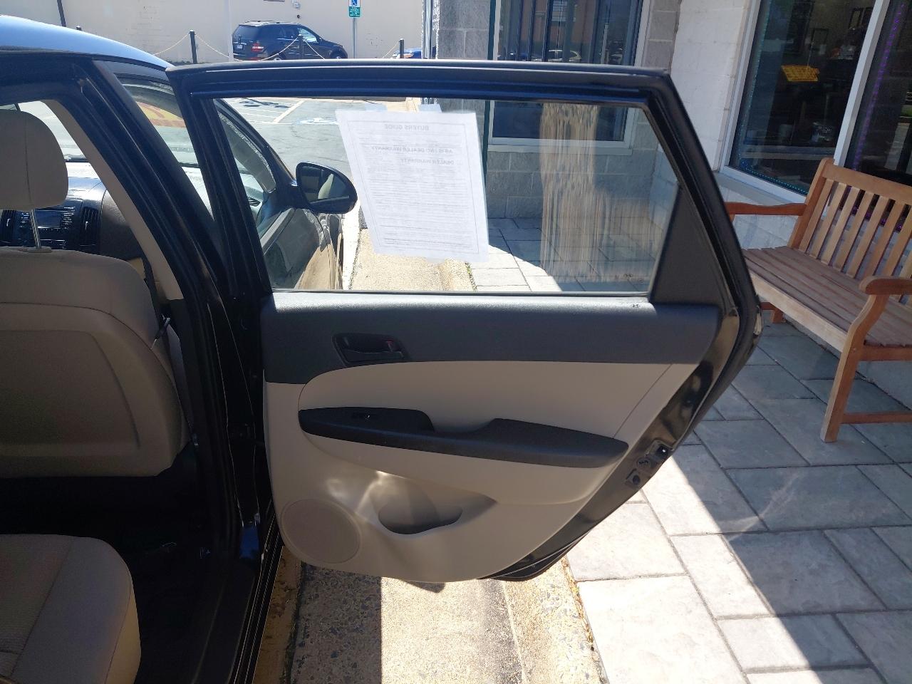 Hyundai Elantra Touring 4dr Wgn Auto GLS 2012