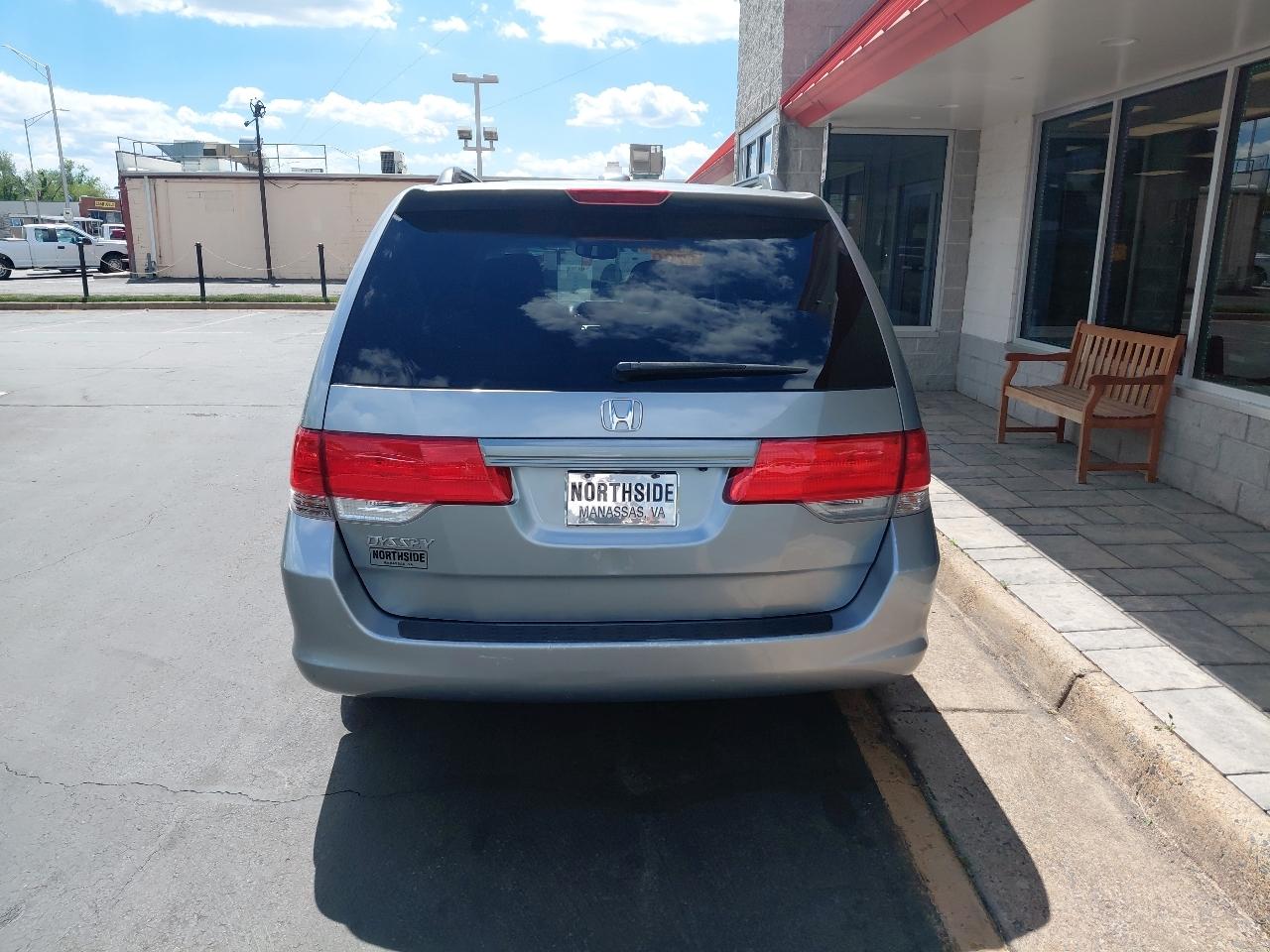 Honda Odyssey 5dr EX-L w/RES 2010
