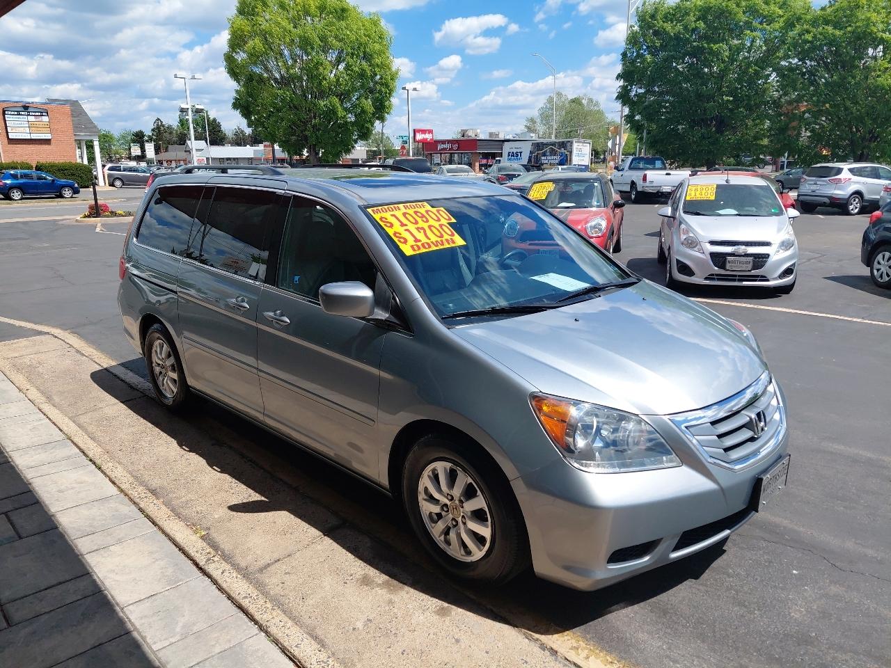 Honda Odyssey 5dr EX-L w/RES 2010