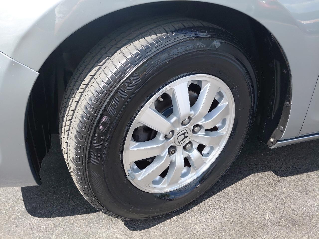 Honda Odyssey 5dr EX-L w/RES 2010