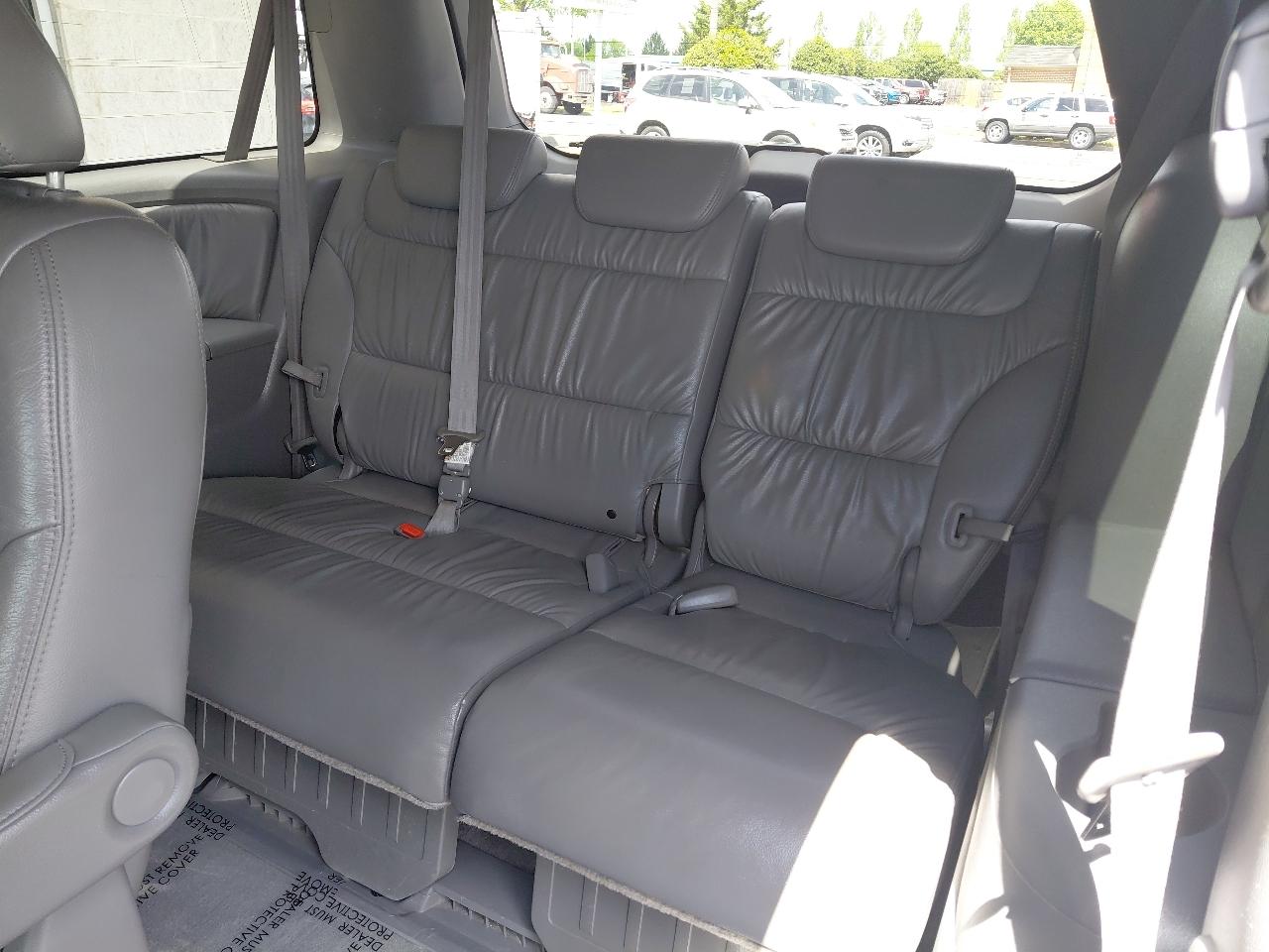 Honda Odyssey 5dr EX-L w/RES 2010