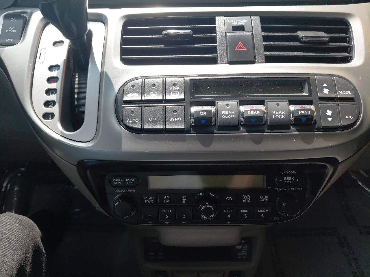 Honda Odyssey 5dr EX-L w/RES 2010