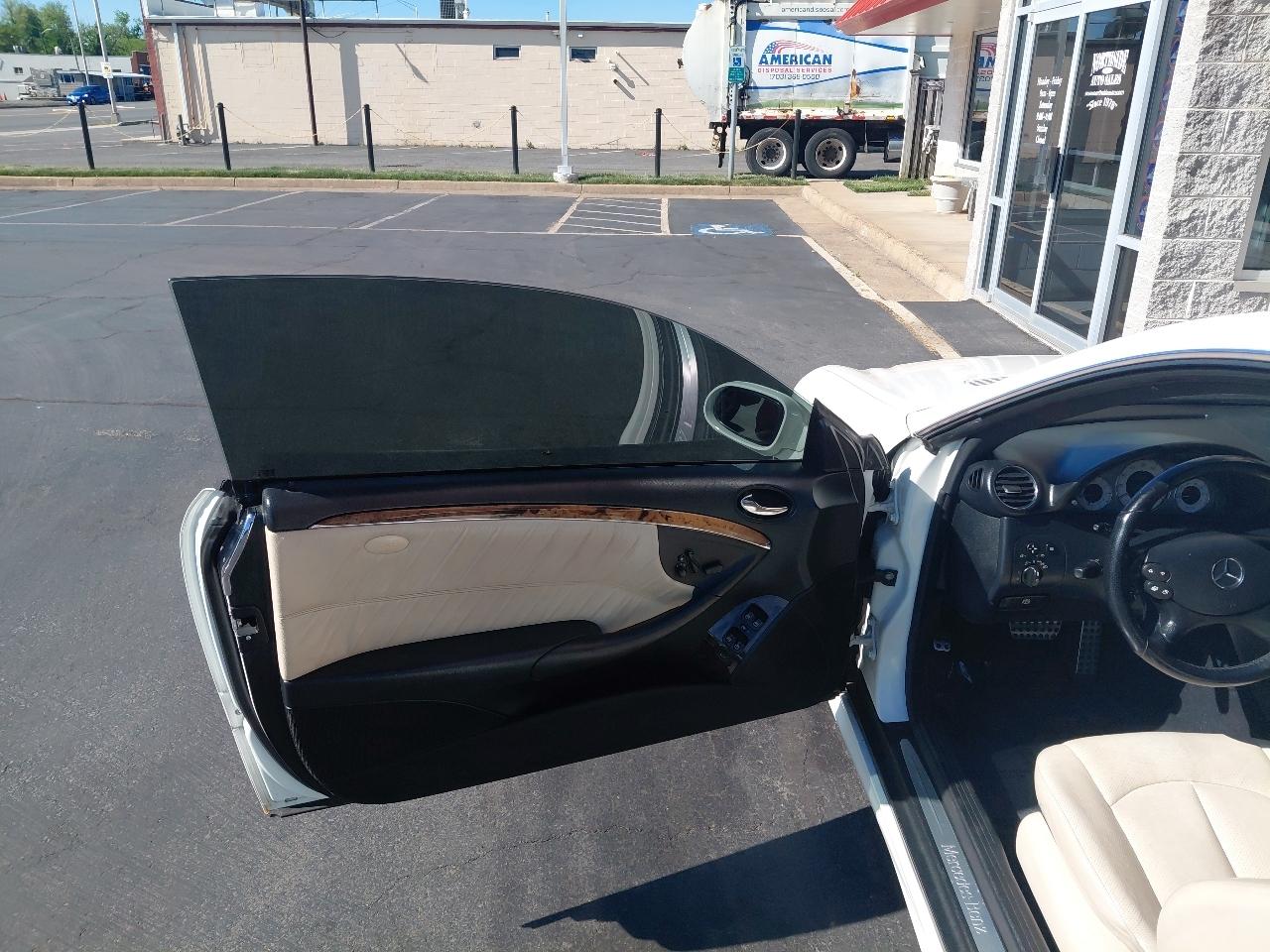 Mercedes-Benz CLK-Class 2dr Coupe 5.5L 2007