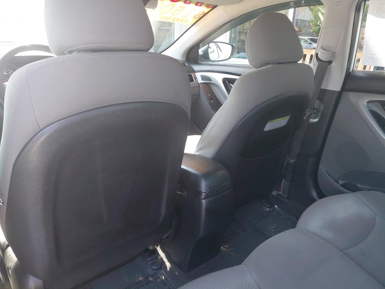 Hyundai Elantra 4dr Sdn Auto SE (Alabama Plant) 2014