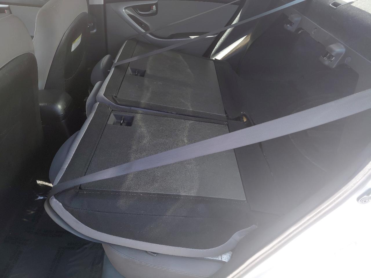 Hyundai Elantra 4dr Sdn Auto SE (Alabama Plant) 2014