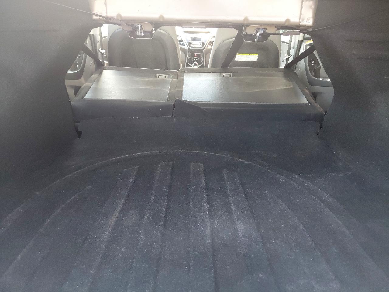 Hyundai Elantra 4dr Sdn Auto SE (Alabama Plant) 2014