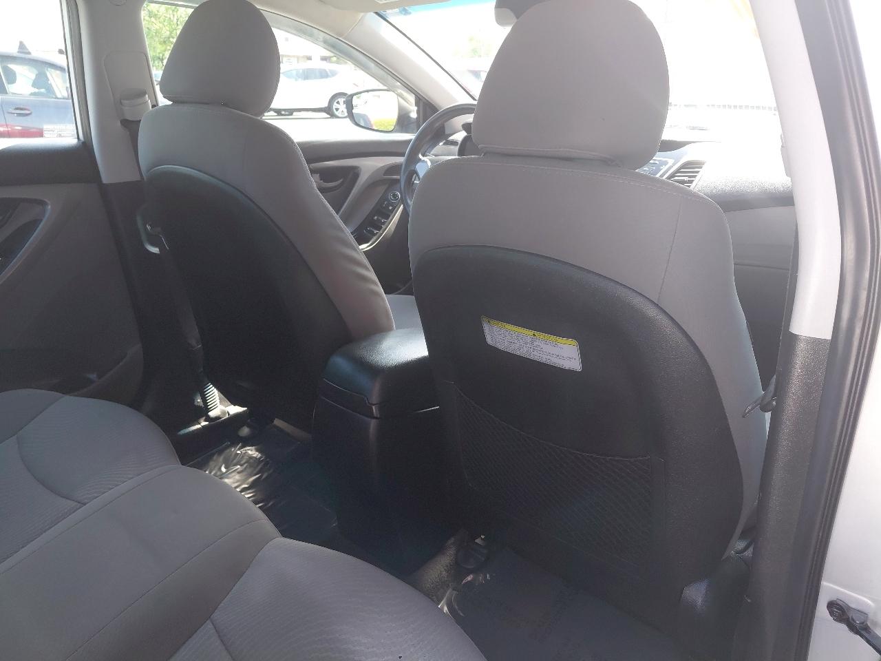 Hyundai Elantra 4dr Sdn Auto SE (Alabama Plant) 2014