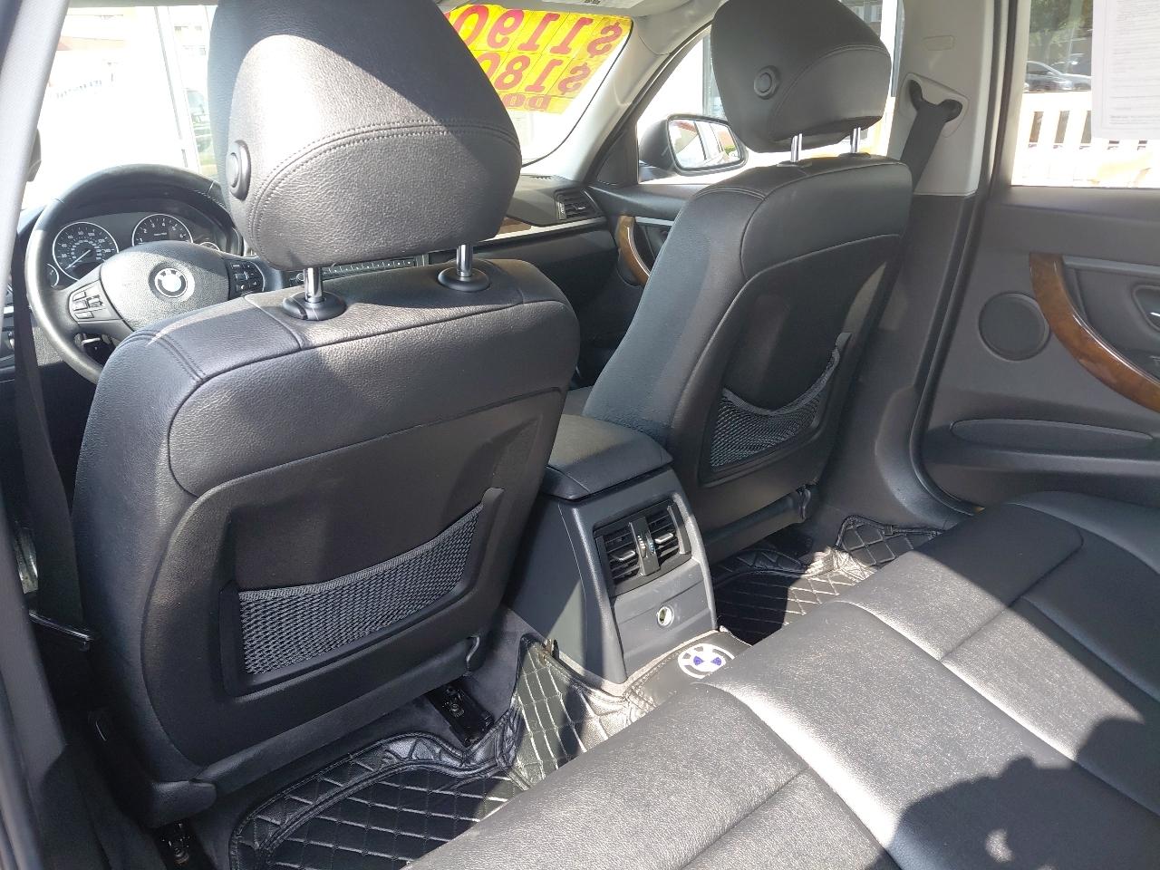 BMW 3 Series 4dr Sdn 320i xDrive AWD 2014