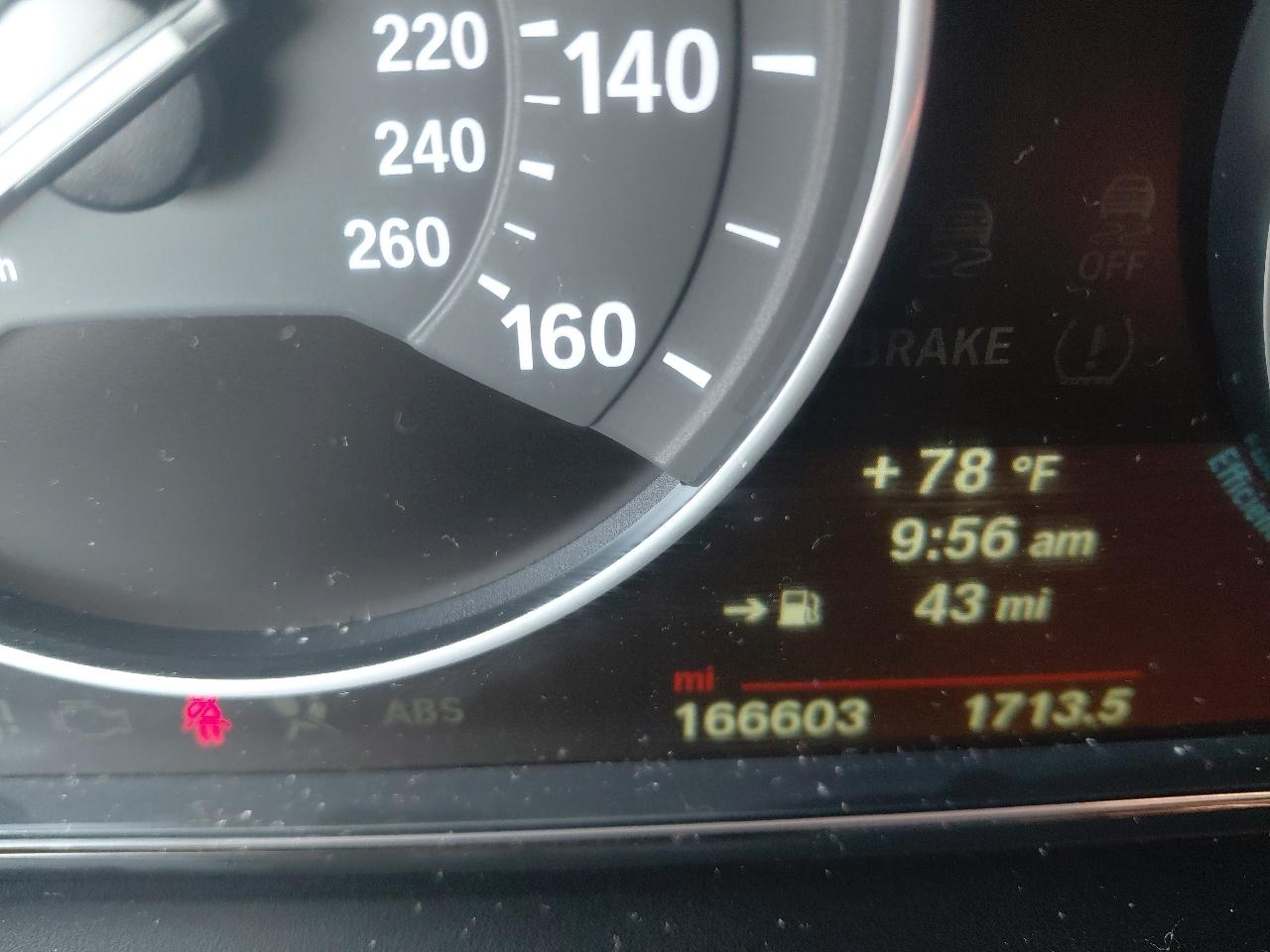 BMW 3 Series 4dr Sdn 320i xDrive AWD 2014