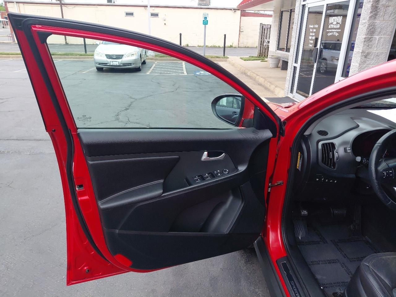 Kia Sportage AWD 4dr SX 2011