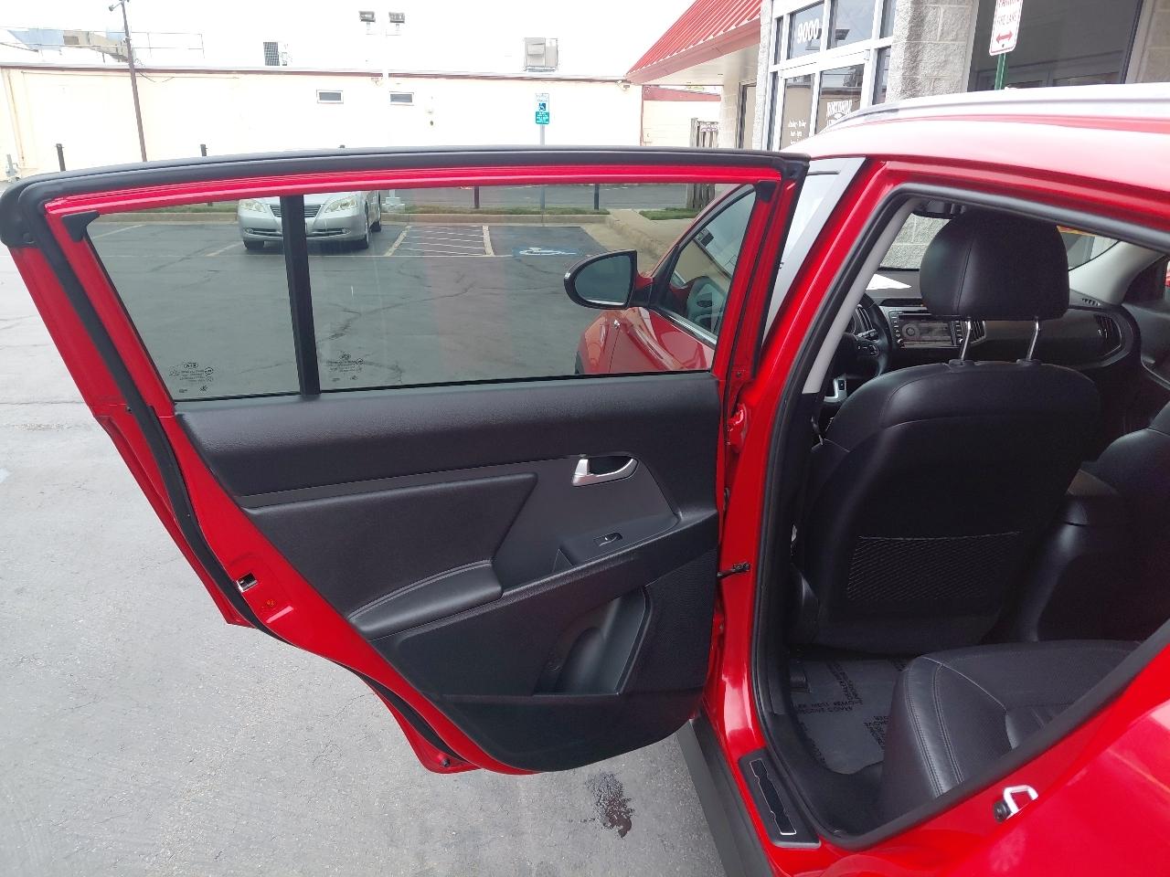 Kia Sportage AWD 4dr SX 2011