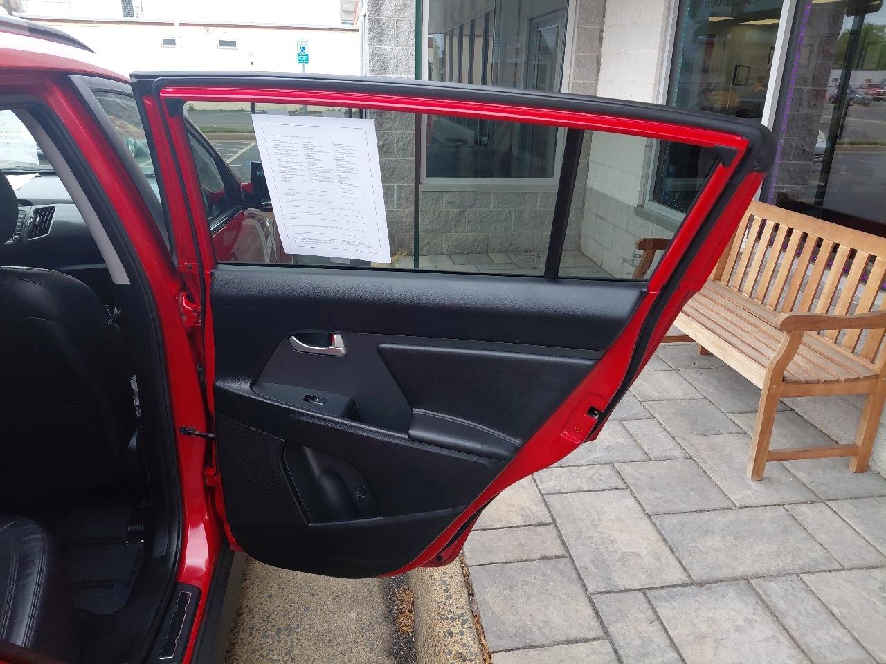 Kia Sportage AWD 4dr SX 2011