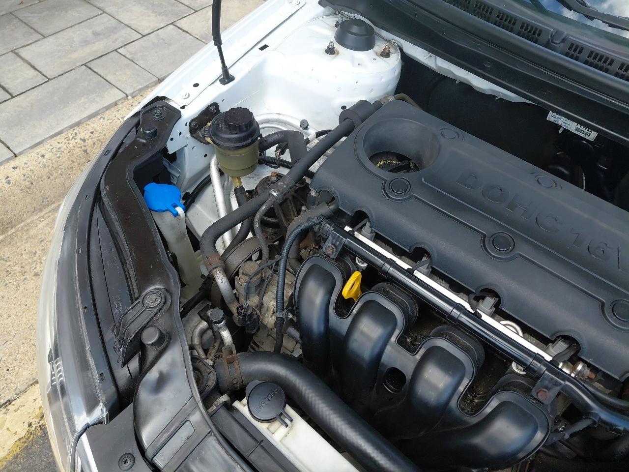 Kia Forte 4dr Sdn Auto EX 2010