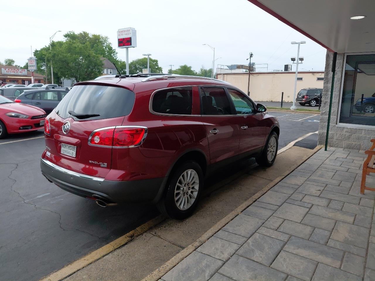 Buick Enclave FWD 4dr CXL-1 2011
