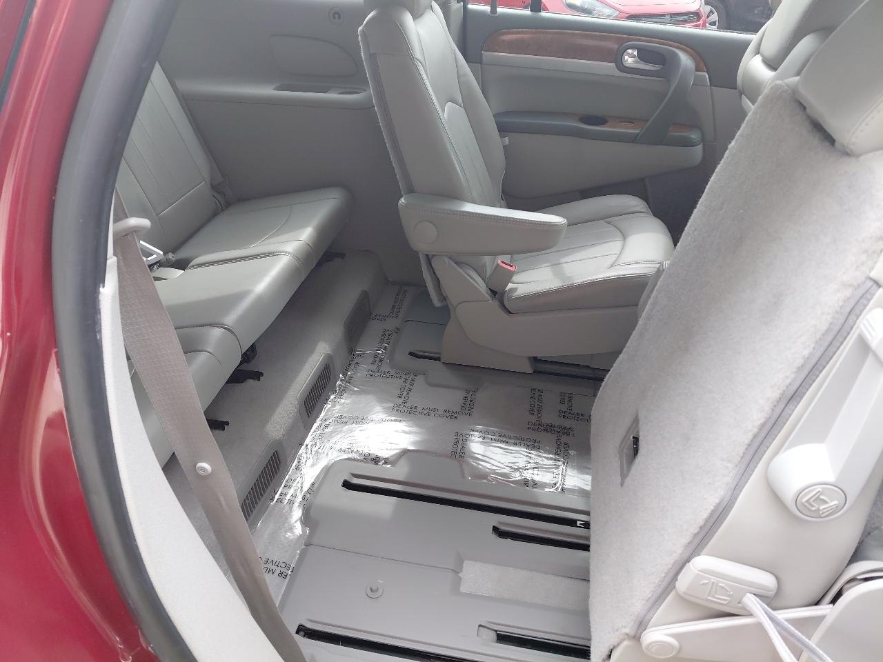 Buick Enclave FWD 4dr CXL-1 2011