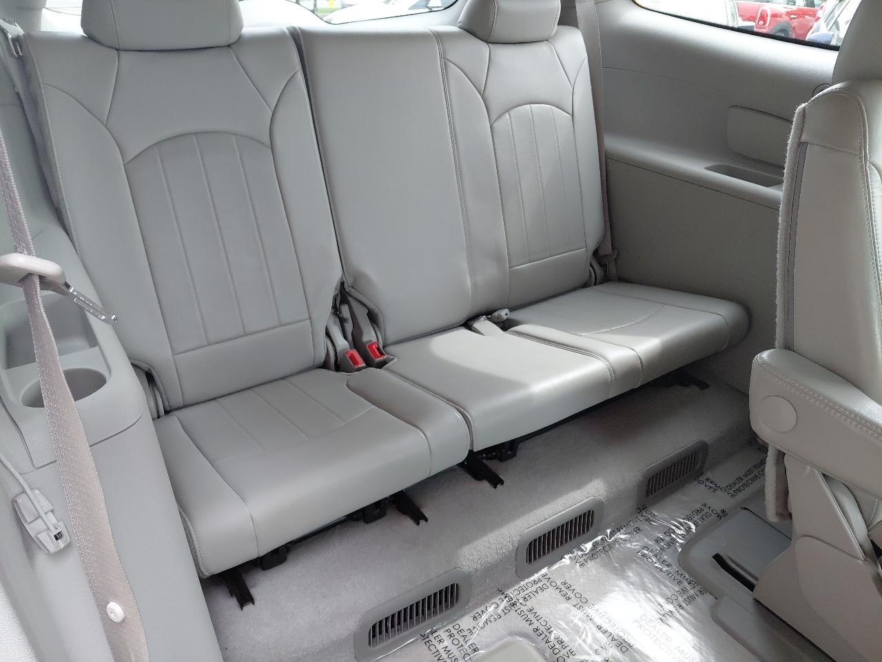 Buick Enclave FWD 4dr CXL-1 2011