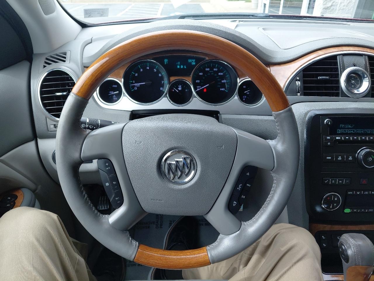 Buick Enclave FWD 4dr CXL-1 2011