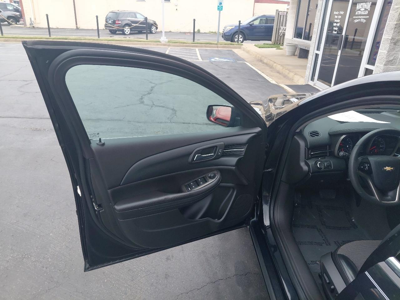 Chevrolet Malibu 4dr Sdn LT w/1LT 2014