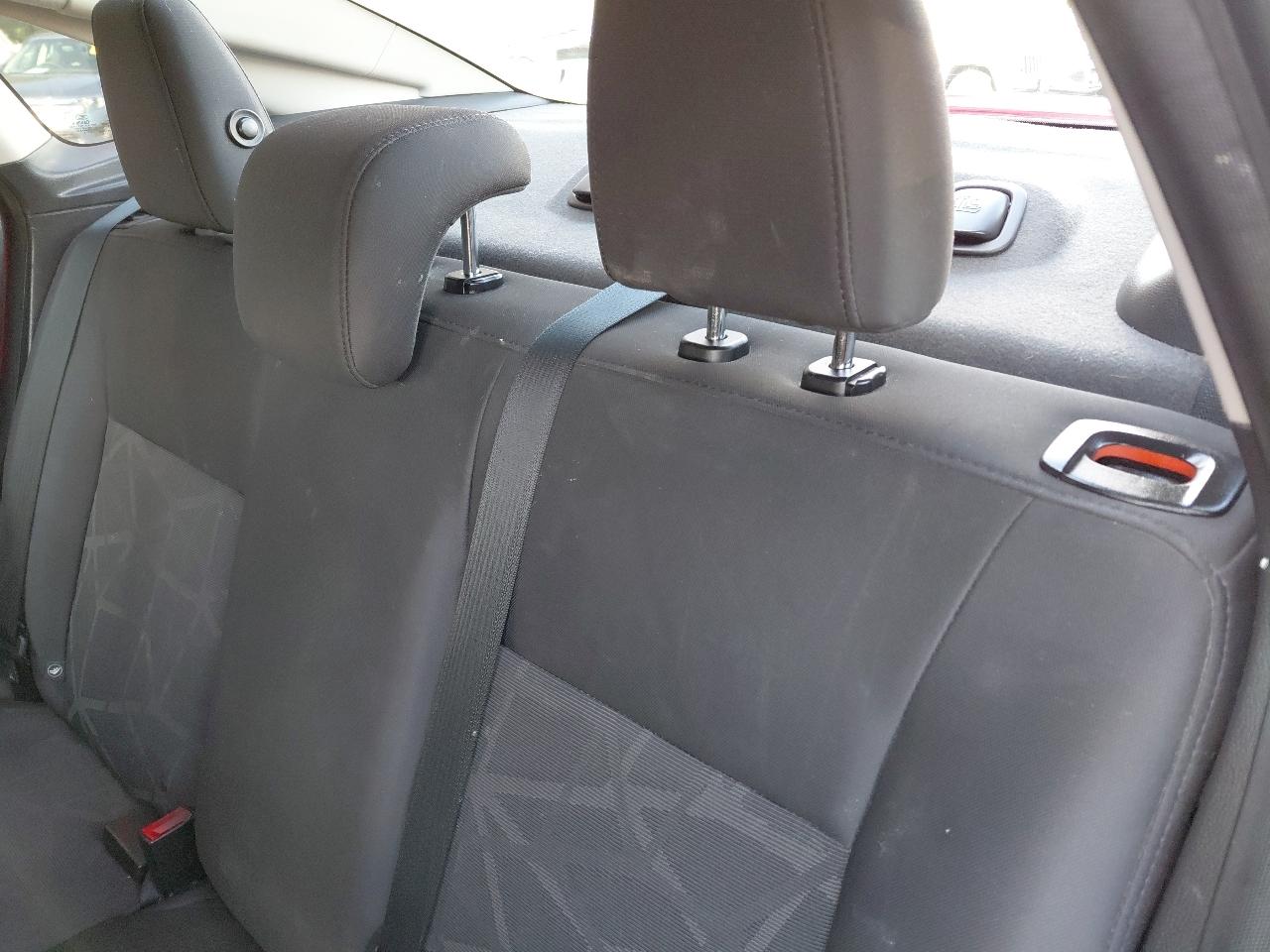Ford Fiesta 4dr Sdn SE 2013