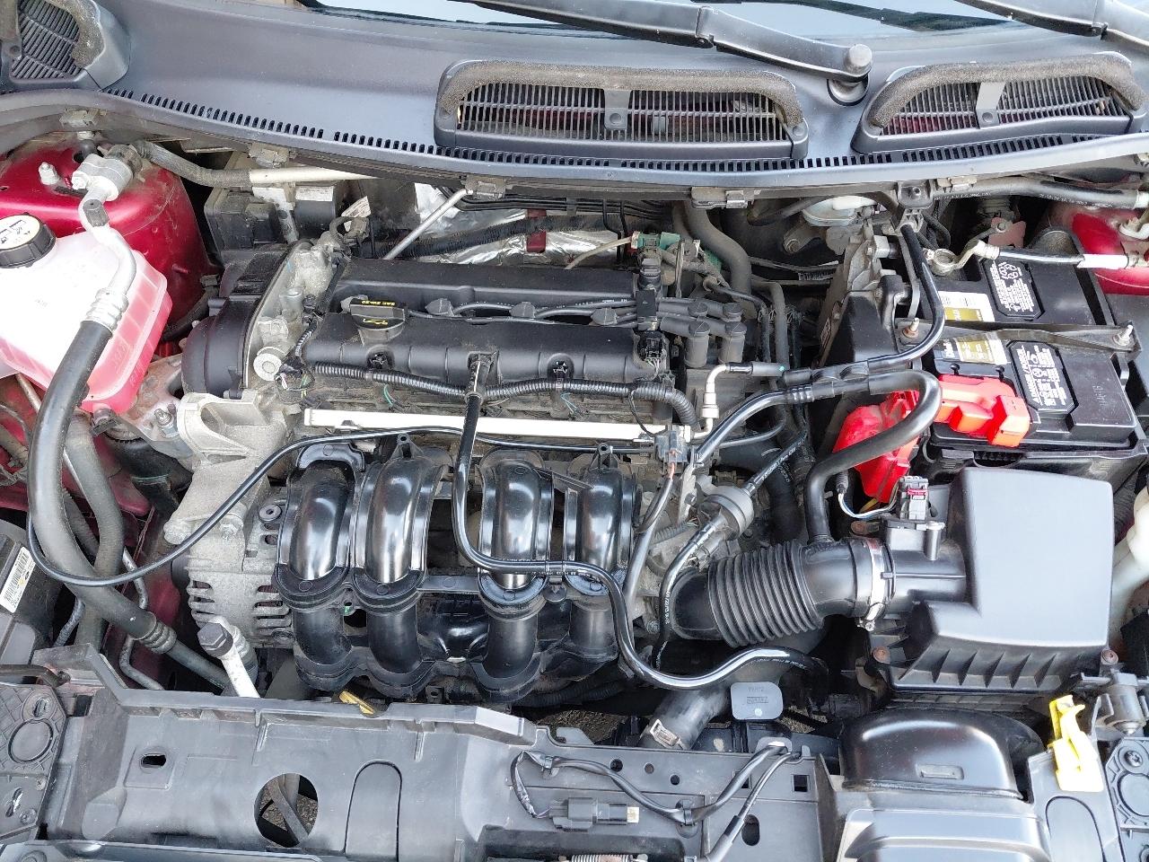 Ford Fiesta 4dr Sdn SE 2013