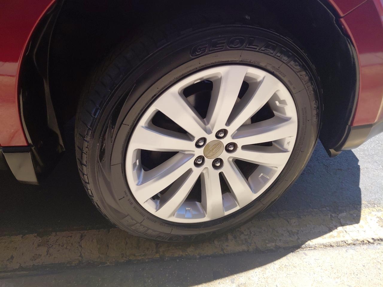 Subaru Forester 4dr Auto 2.5X Touring 2011