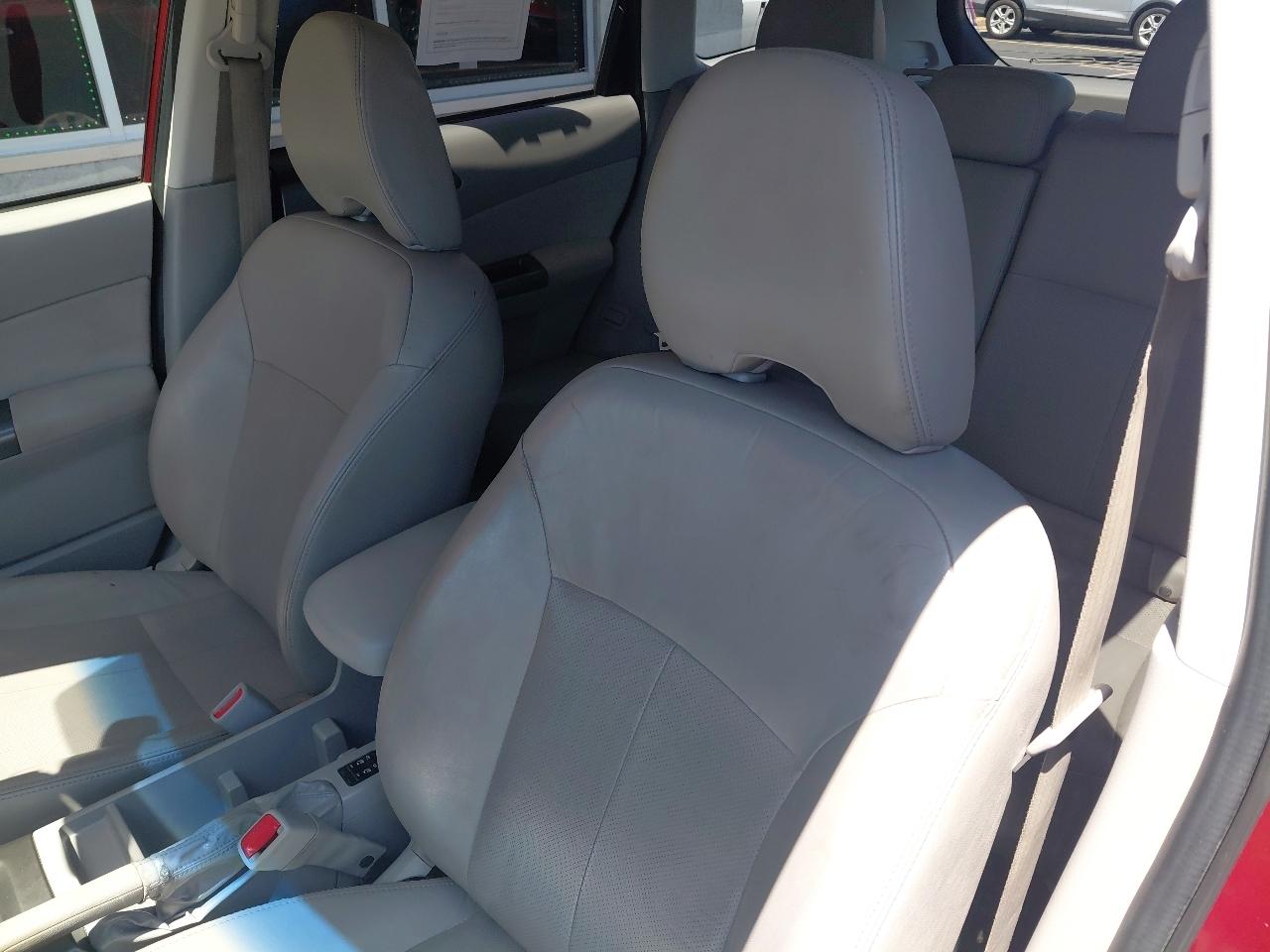 Subaru Forester 4dr Auto 2.5X Touring 2011